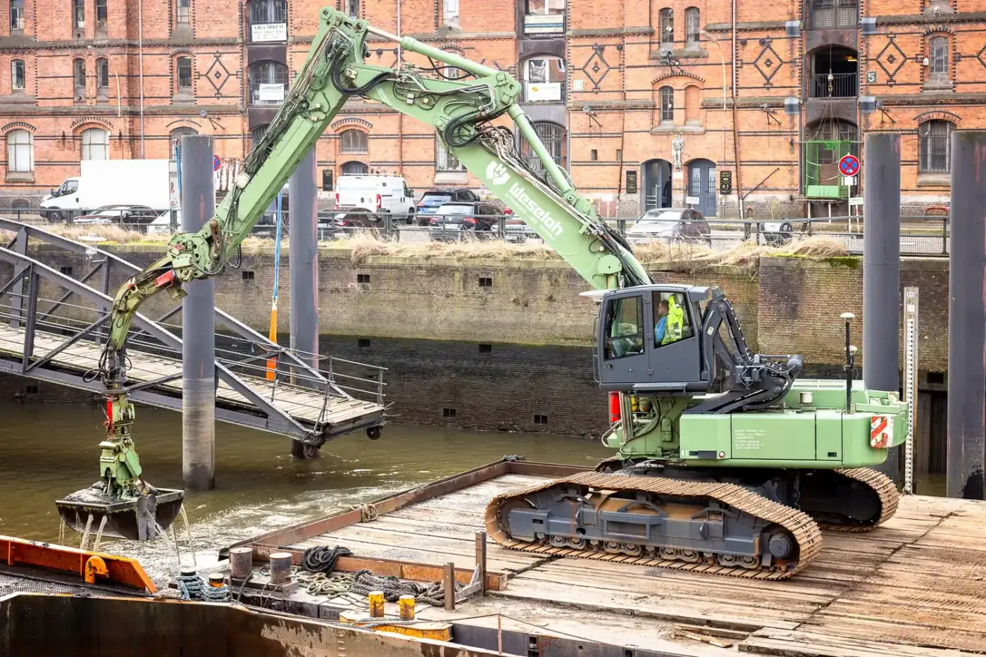 Wasserbau und Hochwasserschutz Projekt 15